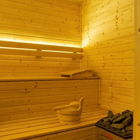 Beskid Z Widokiem Na Gory Sauna, Jacuzzi * Щирк