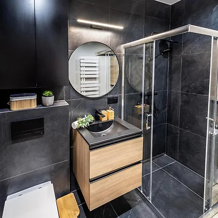 شقة Beskid Z Widokiem Na Gory Sauna, Jacuzzi شتوروك