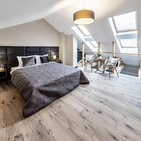 Beskid Z Widokiem Na Gory Sauna, Jacuzzi * シュチルク