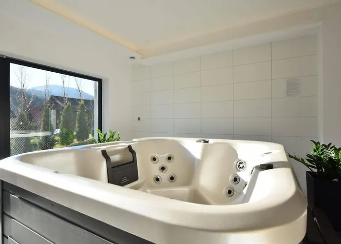 Beskid Z Widokiem Na Gory Sauna, Jacuzzi Lägenhet Szczyrk